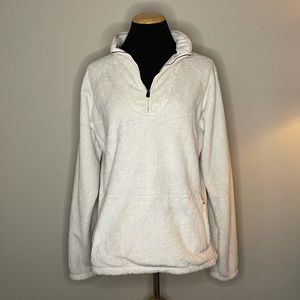 Fluffy White The North Face Pullover Sweater